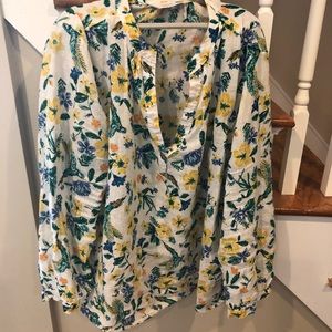 Old Navy floral tunic in good condition.